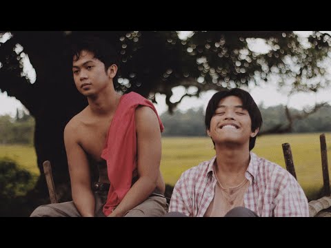 Ang Nagliliyab na Kasaysayan ng Pamilya Dela Cruz (2019) | Elijah Canlas, Angeli Bayani, Rex Lantano