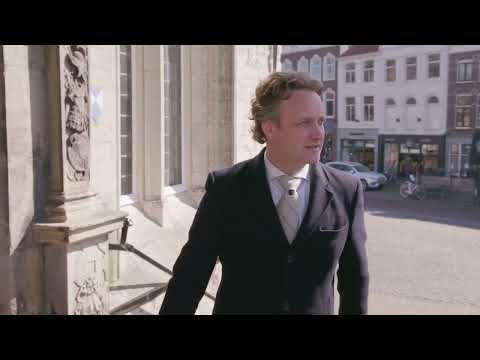afbeelding Kees bezoekt het stadhuis van Gouda • Doclines