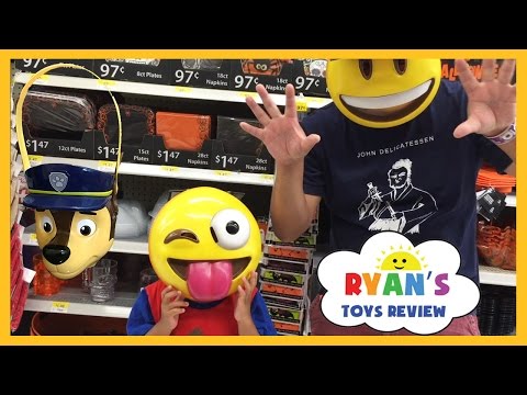 TOY HUNT Ryan ToysReview Shop for Halloween! Video