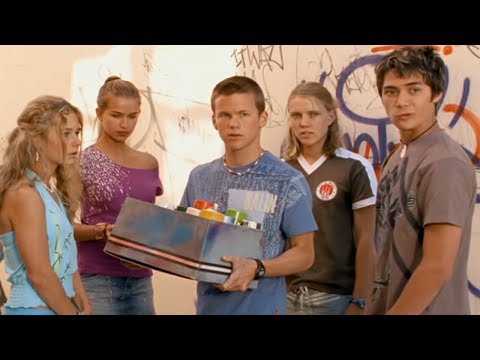 Edge Wipes Out - Blue Water High Full Episode #6- Totes Amaze ❤️ - Teen TV Shows