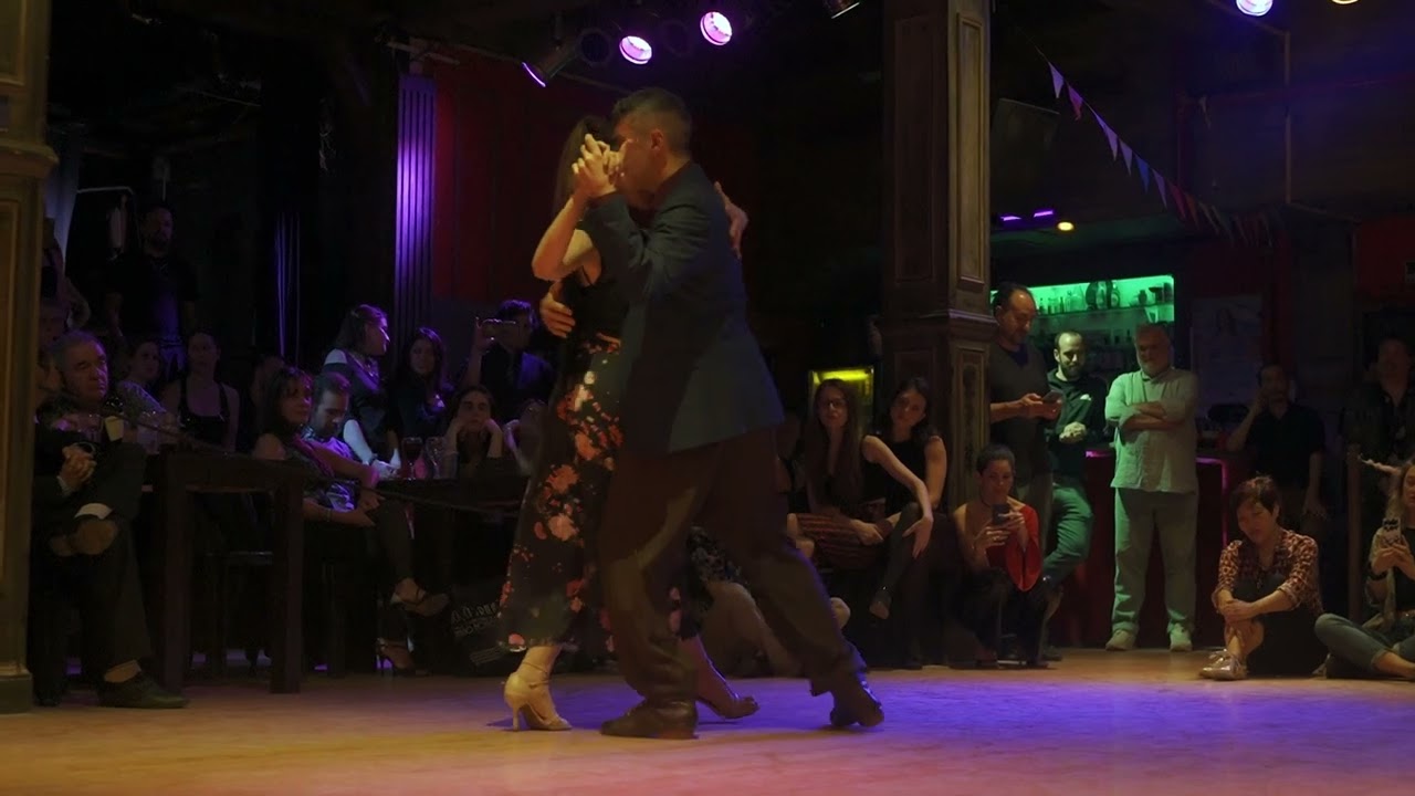 Daniela Belén y Diego Braude - "Anclao en París" - Muy Lunes. 24/7/23