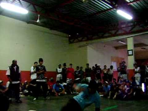 Floor Riders 2 vs Star Kingz (Batalha Dúplice 2009)
