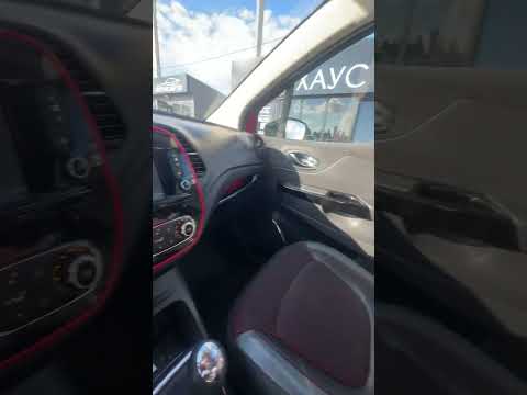 фото renault captur i 0