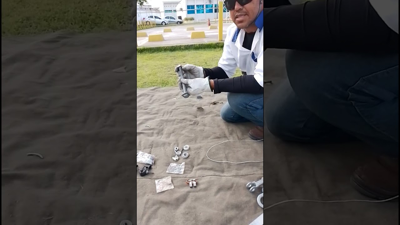 MATÉRIAS UTILIZADOS PARA MONTAGEM  DE REDE DE DISTRIBUIÇÃO ELÉTRICA MT