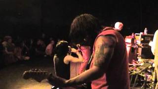 07 Showbread - Stabbing Art to Death (180 Daphne 5-15-2005)
