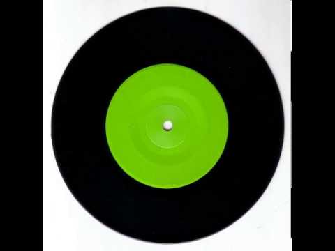 Creme De La Creme - New Era (feat. DJ Grazzhoppa) [2009]