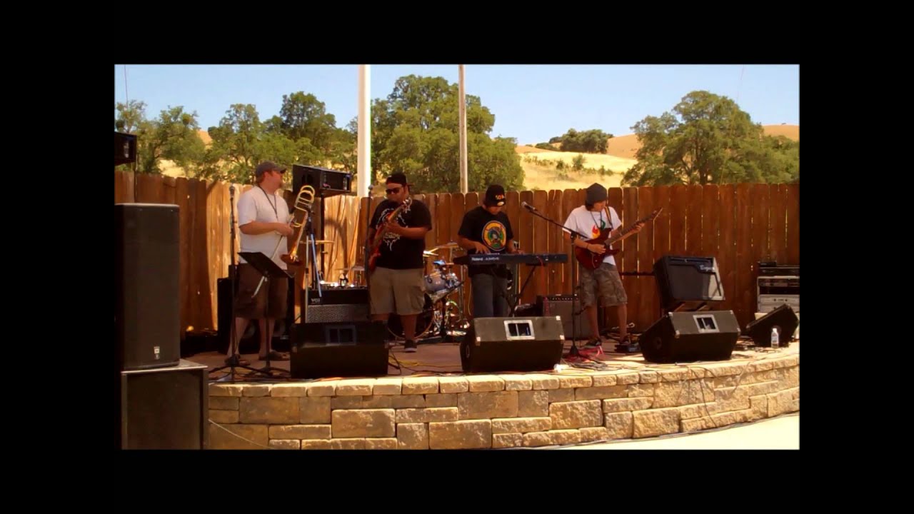 High-Bred Roots- Smog it up [Music Video]