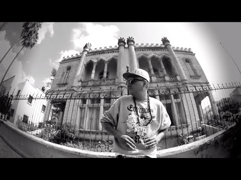 Mike Díaz - El Solicitante (Video Oficial 2012)