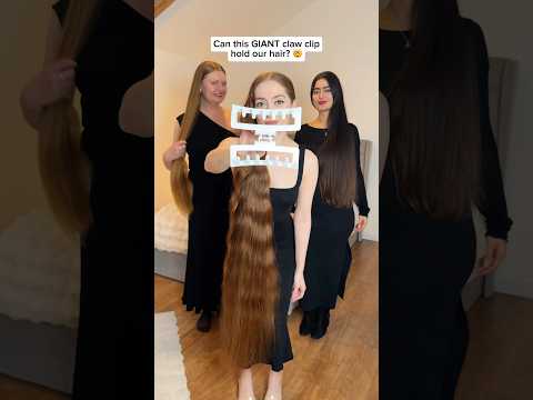 Biggest claw clip ever 15cm wide! 😮 #hairtok #hairstyle #longhair #hair #clawclip #shorts