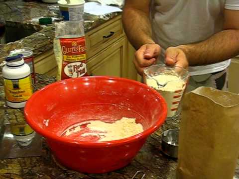 Baking Lucinda's Cake