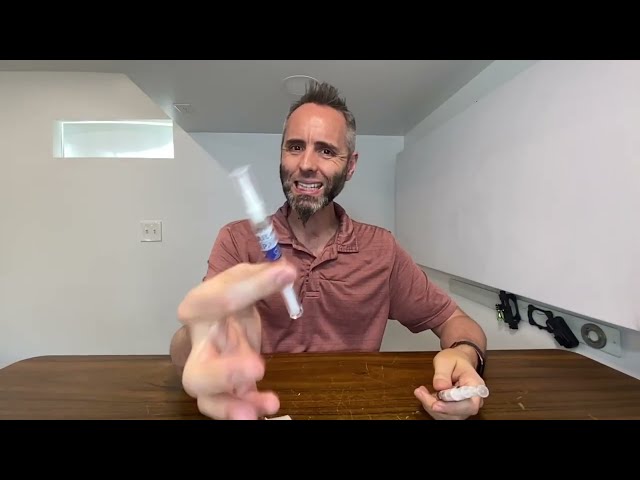 Best Toenail Fungus Treatment Pen: A Comprehensive Guide - product in use