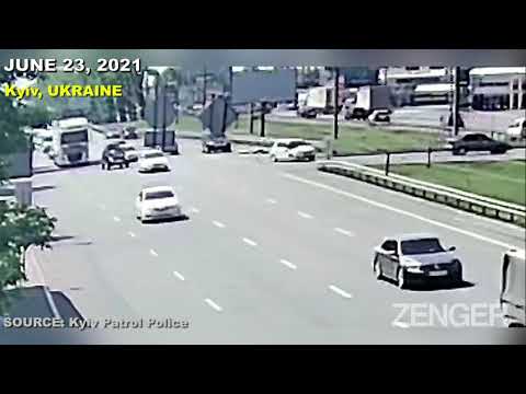 Woman Driver Who Wanted To Switch Lanes Provoked Car Accident