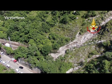 Frana sui binari, treno deraglia in galleria sul Lago Maggiore