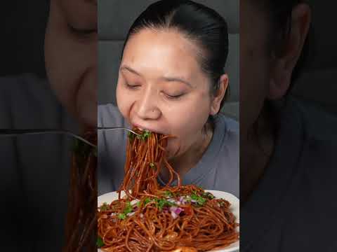 Satisfying Chow Mein & Chicken Legs Mukbang! 😋🍜🍗#mukbang