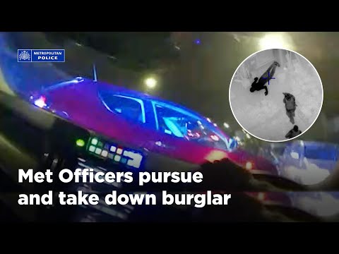Met Officers pursue and arrest burglar