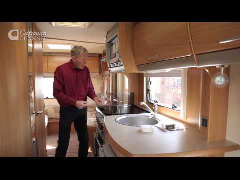CC S04E18 - EDITORIAL Pre owned caravan 2008