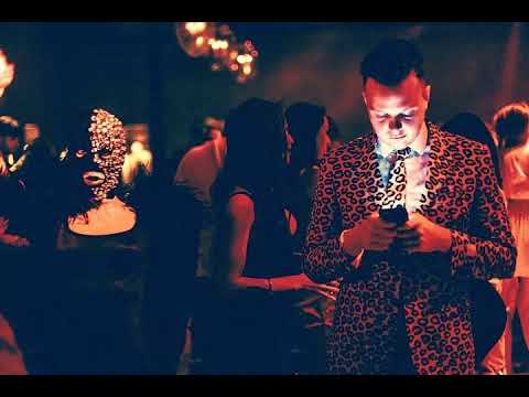 Rave Away at Club La Voûte