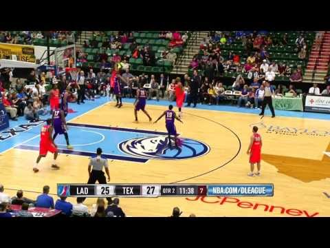 PJ Hairston breaks out of funk, drops 36 points in Texas win