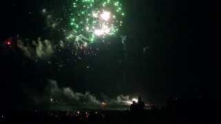 preview picture of video 'Silvester Feuerwerk 2013/14 in Zingst an der Seebrücke'