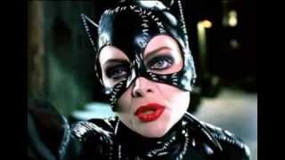 Download lagu Catwoman: Anne Hathaway Vrs Halle Berry Vrs Michelle Pfeiffer mp3