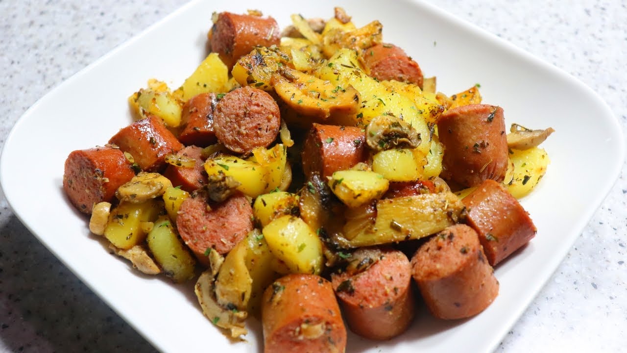 Pommes de terre saucisses champignons simple et efficace / Simple quick potatoes sausages mushrooms