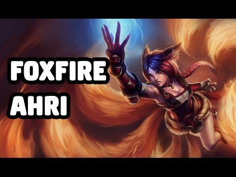 FOXFIRE AHRI SKIN SPOTLIGHT - LEAGUE OF LEGENDS
