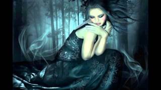 Anna Eriksson-Maailma Palelee