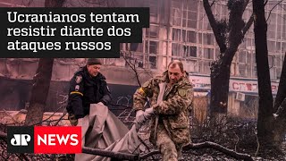 Avanço de tropas russas provoca destruição na Ucrânia