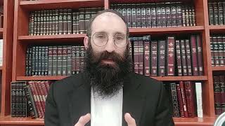 מותר לברך בסוכה על גבי רכב נגרר?