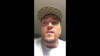 Guè Pequeno commenta &quot;Mooseca&quot; di Enrico Papi – Reaction