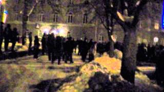 preview picture of video 'Вечерний Евромайдан в Чернигове 24.01.14 г.'
