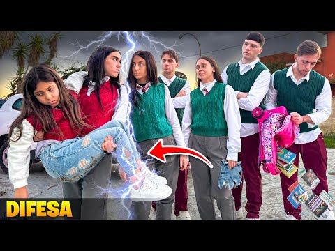 ASSURDO:ILARY VIENE BULLIZATA A SCUOLA DA DAMIRIA E LE SUE AMICHE! ZIA NICOLE LA DIFENDE!