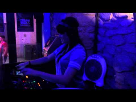 Maria Healy at Tropi Bar San Antonio Ibiza July 13th 2014 playing JOC Stresstest vs Who Will Find Me