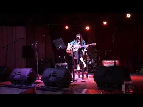 Angela Tinimbang MUSIC PH: Latch by Disclosure/ Sam Smith