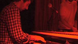 ANNI B SWEET - La la la