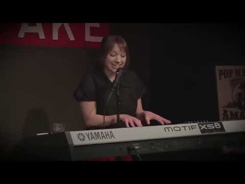 Machine of Death Magic Show - Lucciana Costa