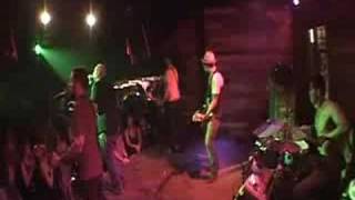 Gasoline Heart - Move Along