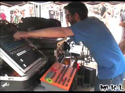 BMHOT DSP] Live on LXR Metro Cabaret Mimik @ Tekwitch Project in Cz 01 05 2005 by Mi K L