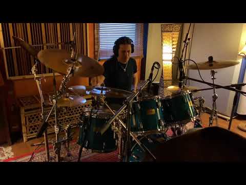 TwentyDarkSeven - Broken - Vitali „Vital Roxx“ Schogenov