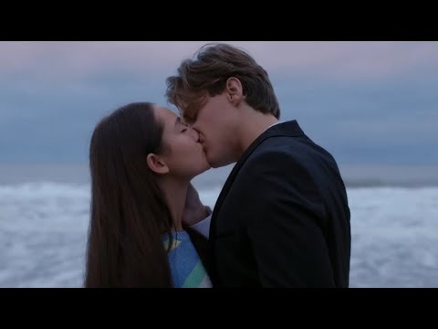 Belly And Conrad Kiss 1x07 | The Summer I Turned Pretty