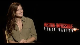 Mission: Impossible 5: Simon Pegg and Rebecca Ferguson Play “Would You Rather”