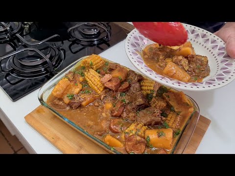 Como fazer carne seca com macaxeira e milho na panela de pressão