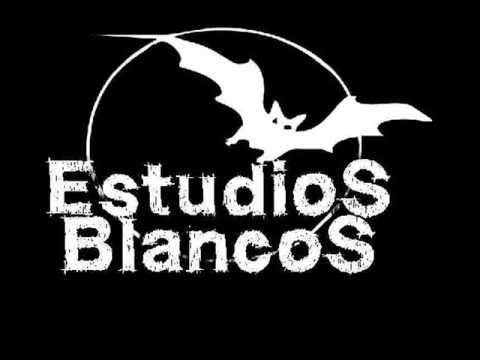 PRITEO, NIU EL GORDO & JNK - Pollos Azules - Estudios Blancos