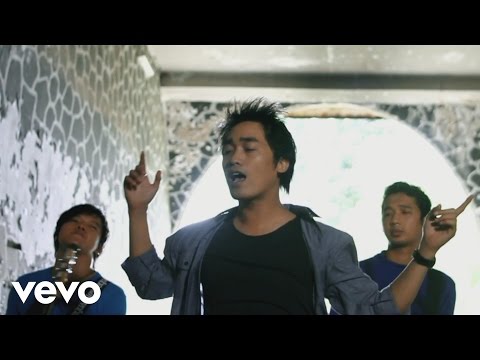 Hijau Daun - Aku Dan Air Mata (Video Clip)