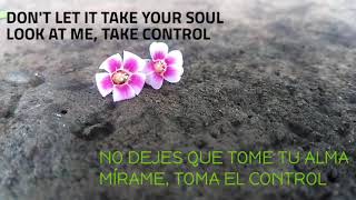 Disturbed-A reason to fight lyrics inglés-español.