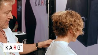 Hairtutorial: Graduated bob on naturally wavy hair and disconnected side by KARG