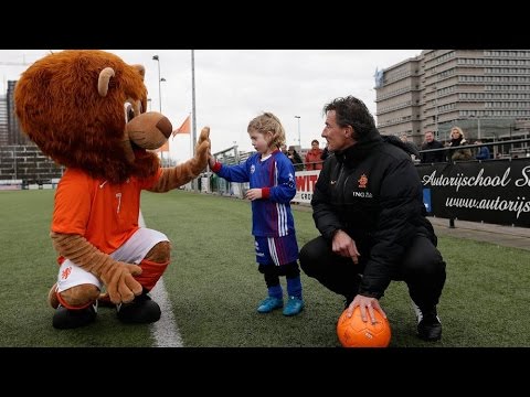 Buitenveldert viert feest: Pien is het 500e vrouwelijke lid