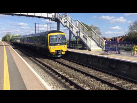166214 Arrives on P1 at Thatcham (Berks) Saturday 22.04.2017