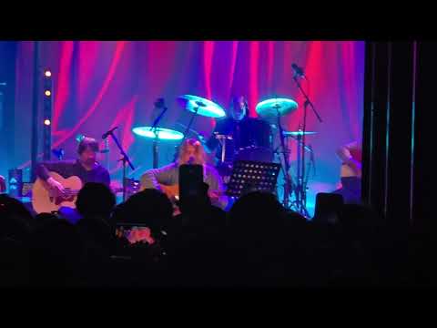 Nirvana UK - Something in the Way - Concorde 2, Brighton - 11/10/2025 - Live