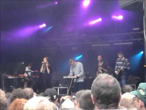 AKS feat Selah Sue @ Francofolies de Spa 2012